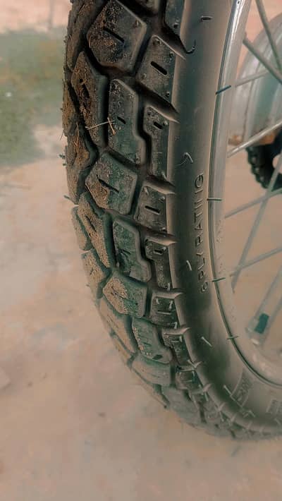 achi bike ha mane CD lene ha is ley sale kar Raha hu