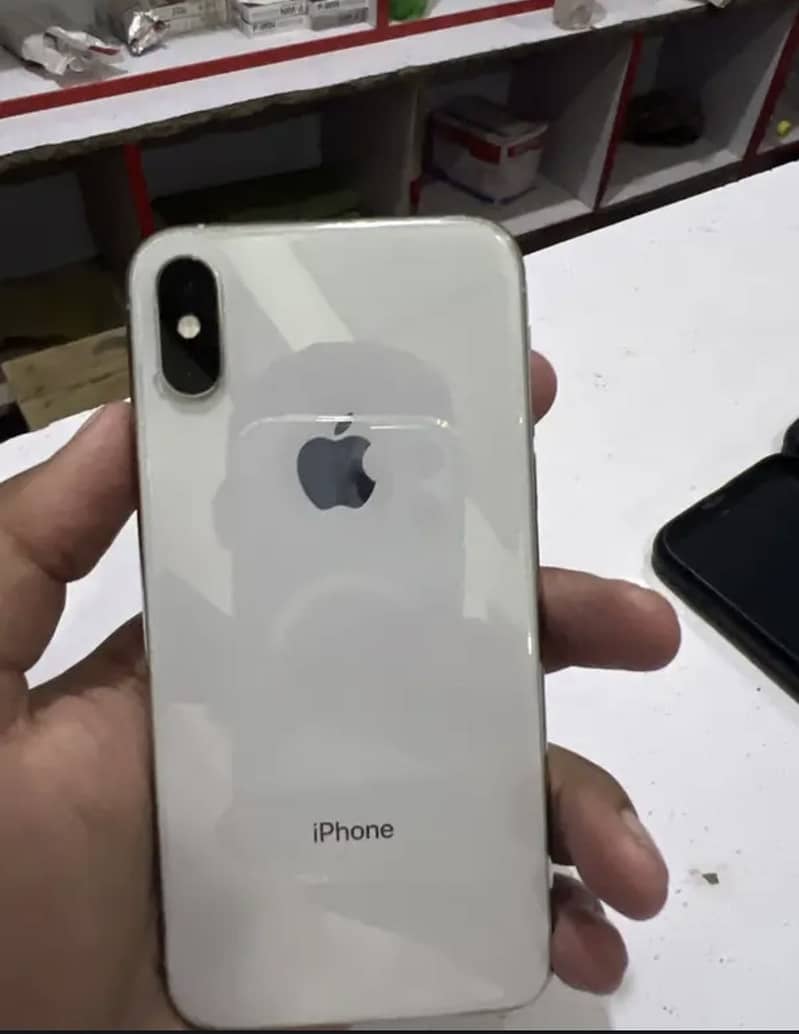 iPhone XS 0