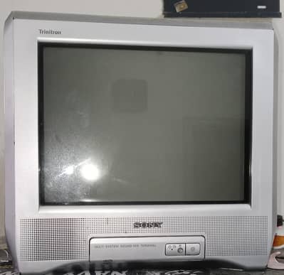 Sony TV for sale with remote