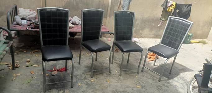 dinning table with chairs