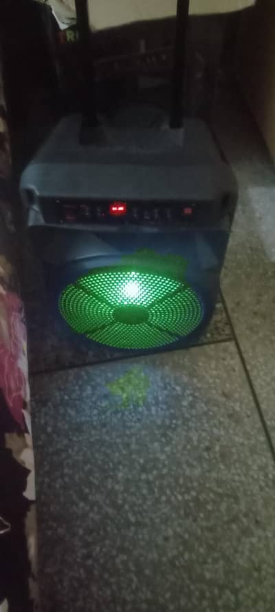 K broad Trolley Bluetooth speaker
