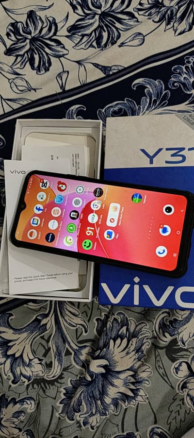 VIVO Y3Y1 4/128