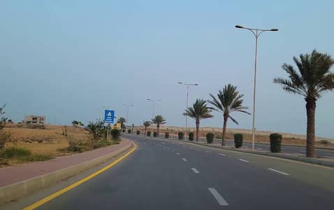 500sq yd Plot FOR SALE, at Main Jinnah Avenue, Facing ALI VILLA and Theme Park at Bahria Town Karachi Prime Location