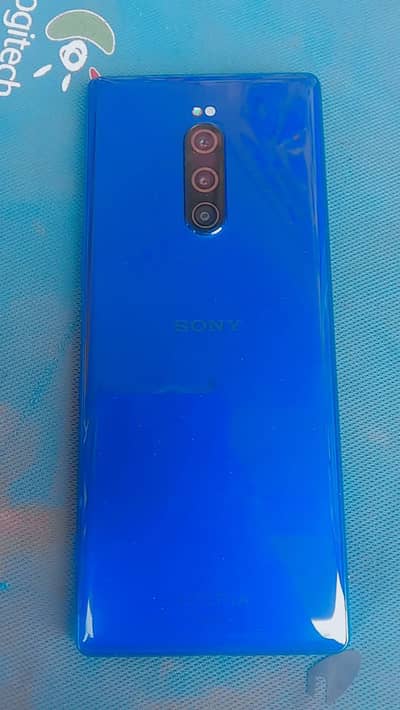 sony experia 1