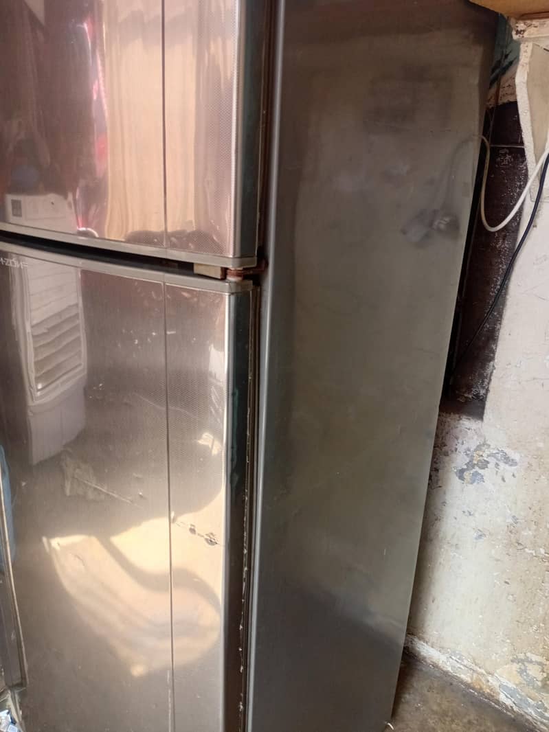 Dawlance refrigrator 2