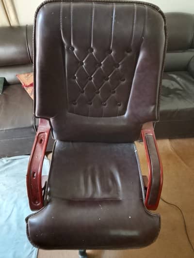 Used  Executive l Computer | Office chair .