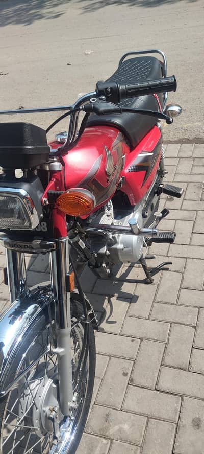 125 one hand us ok pics