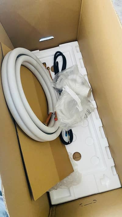 1/2 and 1/4 new pipe of Midea DC inverter 1.5 tons for sale