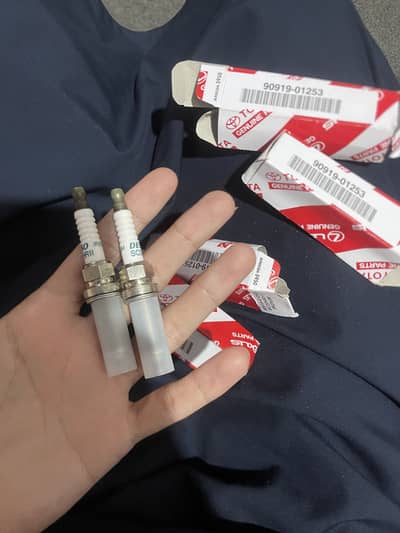 Toyota Corolla 1.6 spark plugs