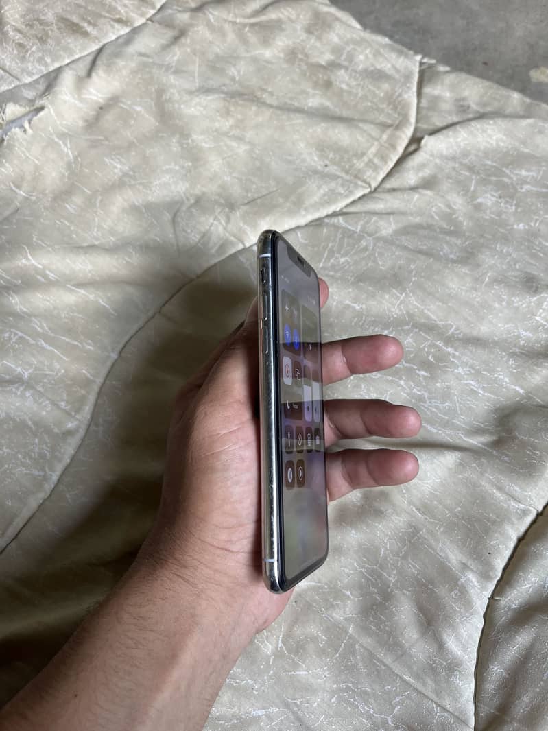 iPhone x 5