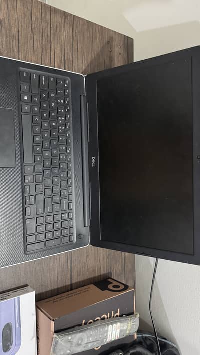 Dell inspiron 3593 2019 model 10th gen core i3 processor / 15.6 inch