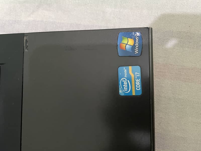 Dell precision i7 2 gen 16gb ram 240gb ssd  10/9 condition  17” inch 1