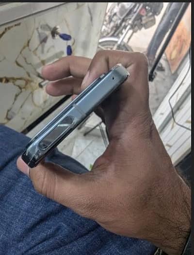 Google Pixel 9 Pro Excellent Condition PTA Approved