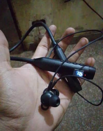 O-Lonnie Neckband Original Contact 03244063749