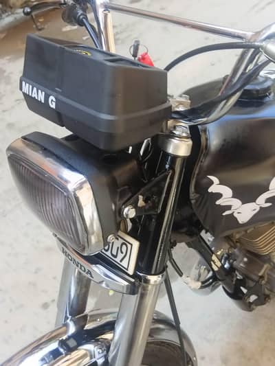 21.20 model he one hand used