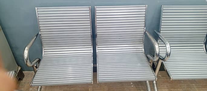 Steel Bench very Solid, Heavy Duty, Beautiful - Just Like New