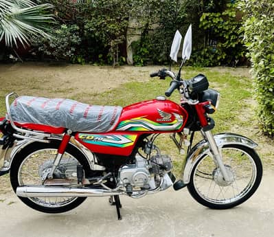 Honda cd 70 2023 Model total genuine barnd new Bick