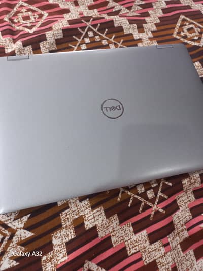 Dell Latitude 5330