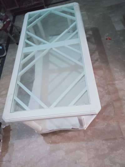 table Mirror+ wooden table