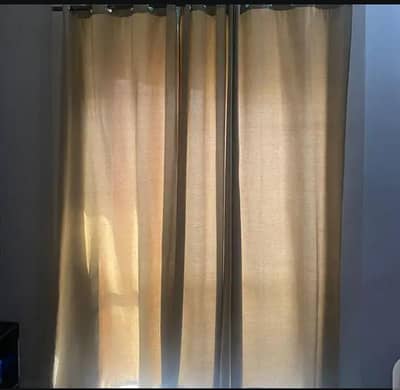 4 curtains for sale no damage all clean