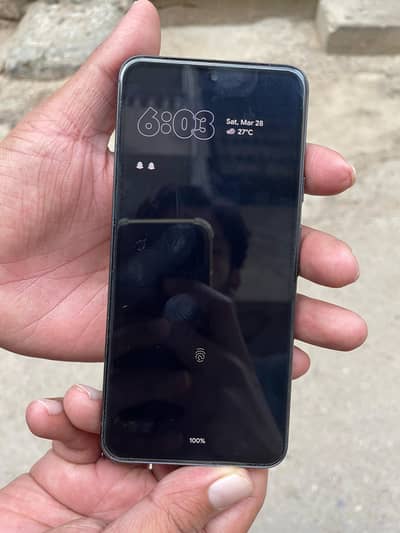 Google Pixel 8 Official PTA Approved 10/10 Condition – Mint Like New!