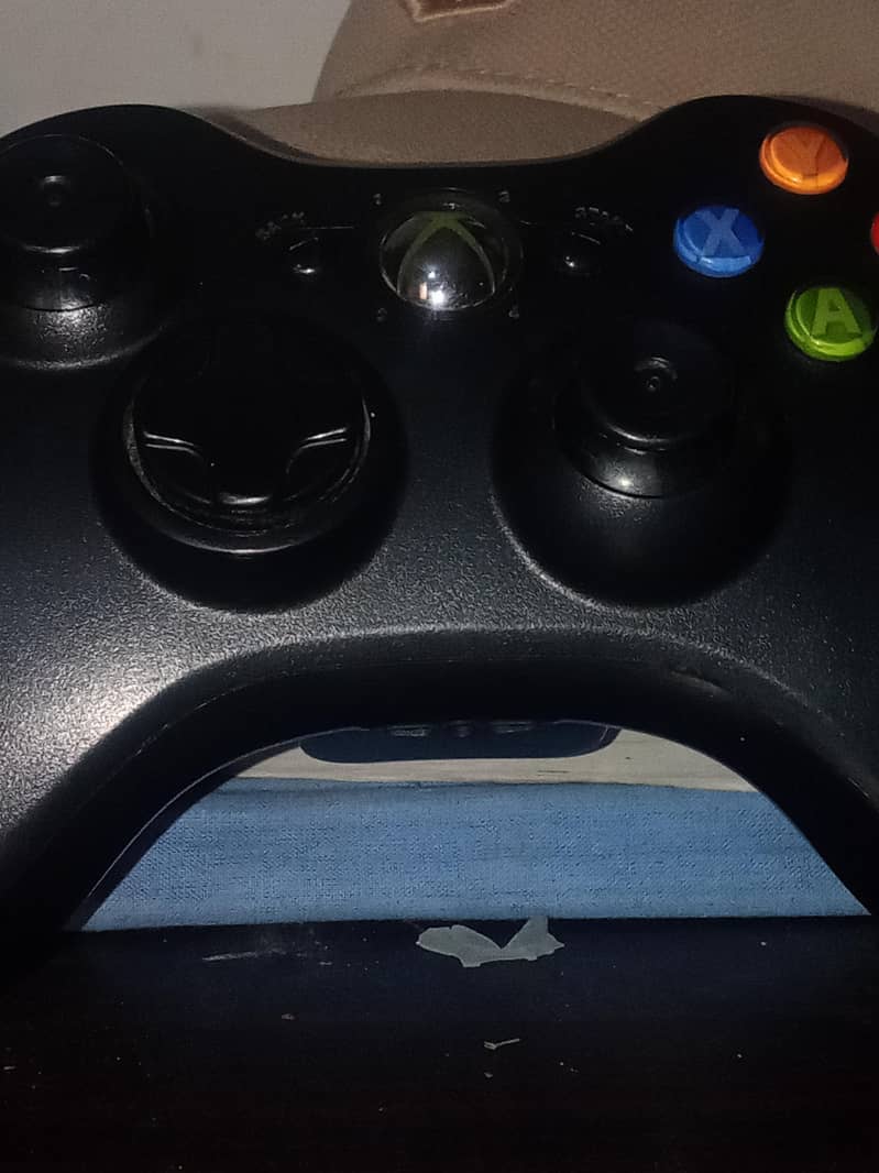Xbox 360 wireless controller 1
