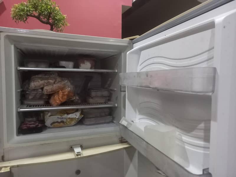 Refrigerator 11