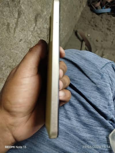 infinix smart 8 pulse 4G 4+4=64gb