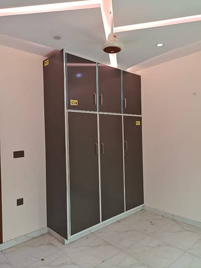 10 Marla brand new 2nd floor available for rent in Lda avenue 1 lahore