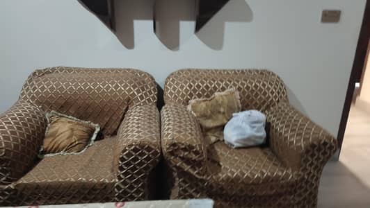 selling sofa set