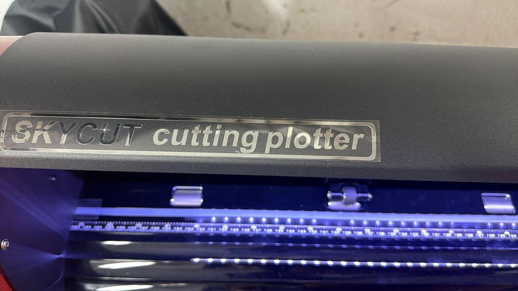 Largest Printing Plotter 3