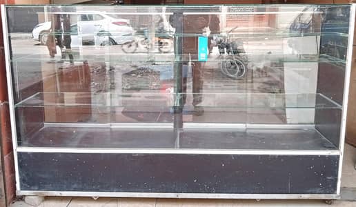 6x4 ft Glass Display Counter / Shop Showcase for Sale