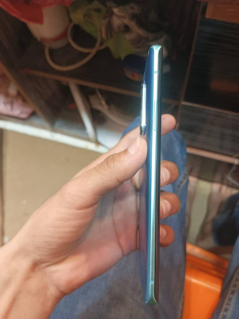 oneplus 8 pro 3
