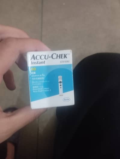Accu-chek instant S suger measurements machine