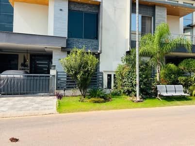 Premium 8 Marla House For Sale Block H Parkview City