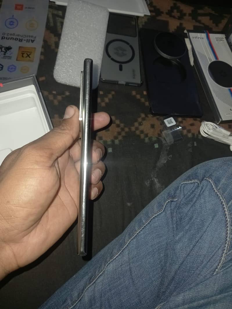 infinx note 40 pro 8