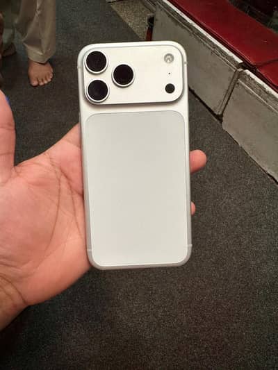 Iphone 17 promaxx pta approved 10 cycles