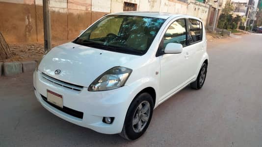 TOYOTA PASSO(BOON) Automatic Model 2008 Registered 2013 White color.