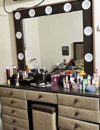 Dressing Table and Long mirror for sale