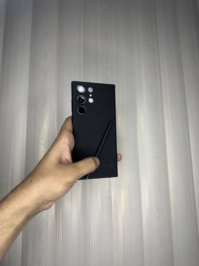 SAMSUNG S23ULTRA NON PTA F. U 8/256GB 4 MONTHS SIM TIME ALL OK