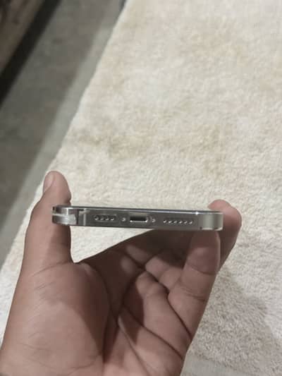 I phone 14 Pro Max 10/9.5. Non PTA Factory Unlock