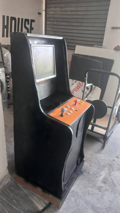 Arcade video game coin operating token games playland games xbox