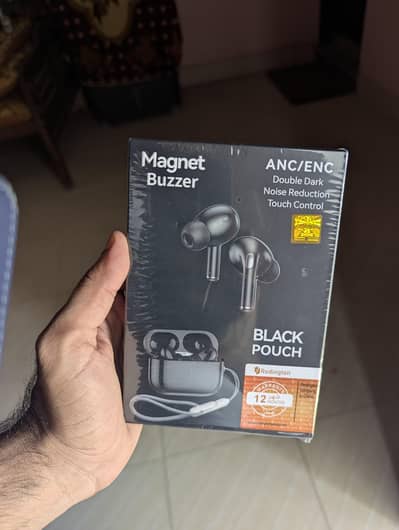 Magnet Buzzer Ear Buds