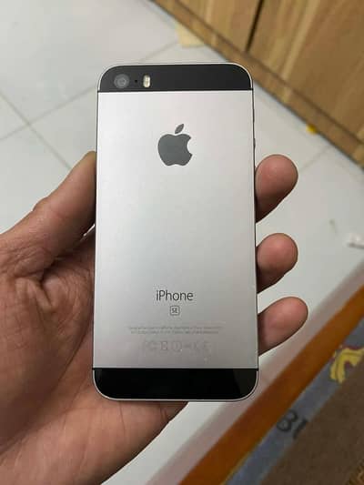 iPhone SE 1st Generation 64GB PTA Approved