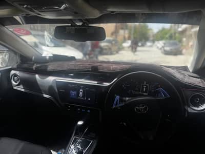 Toyota Corolla Grande X 1.8 Black Interior