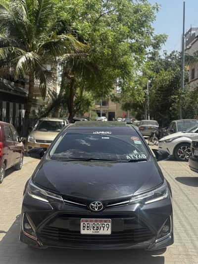 Toyota Corolla Grande X 1.8 Black Interior