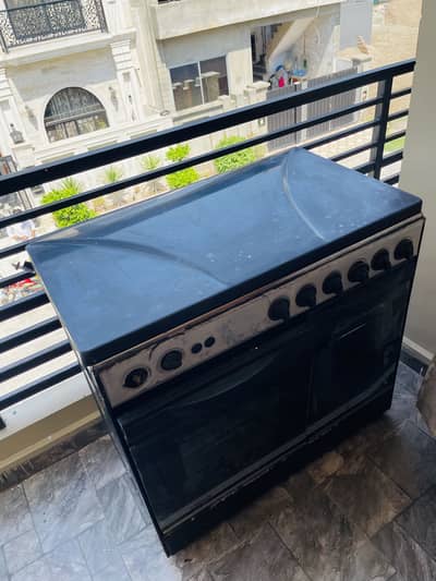Cooking Range . ( Oven Chulha )  Gas Wala