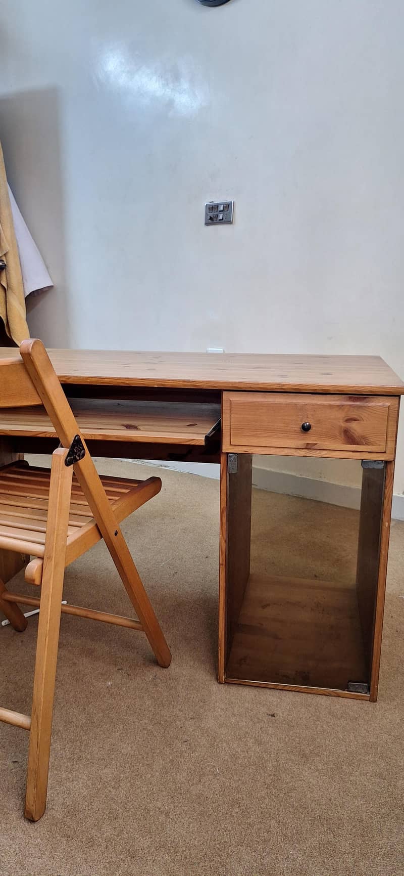 Computer Table ( Saudia Imported ) 3