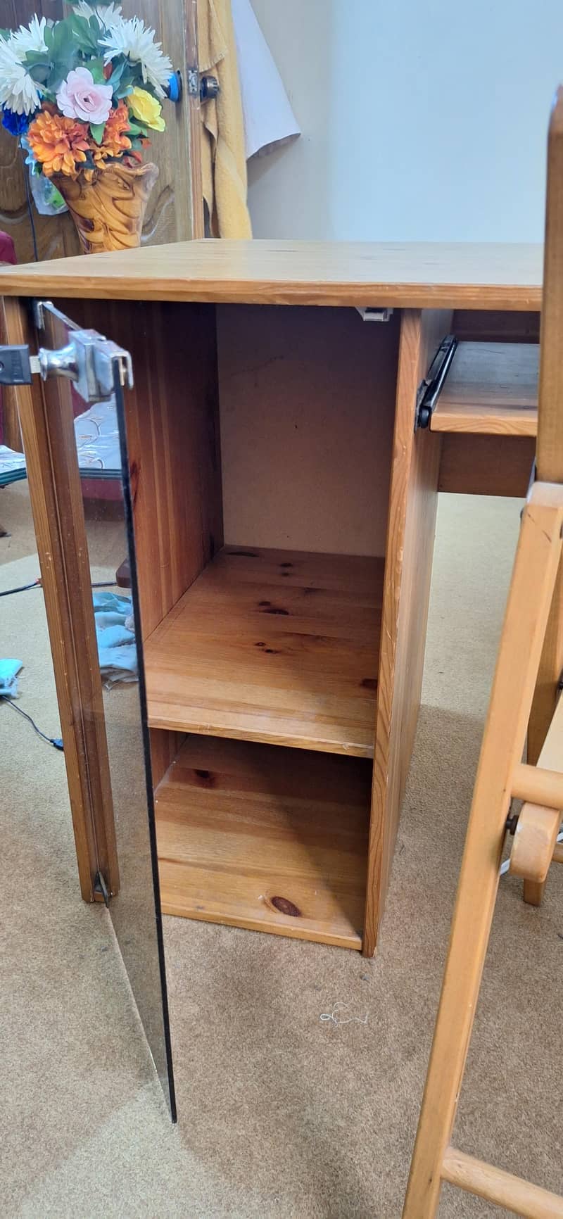 Computer Table ( Saudia Imported ) 5