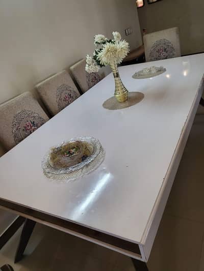 8 chair Dinning Table for Sale